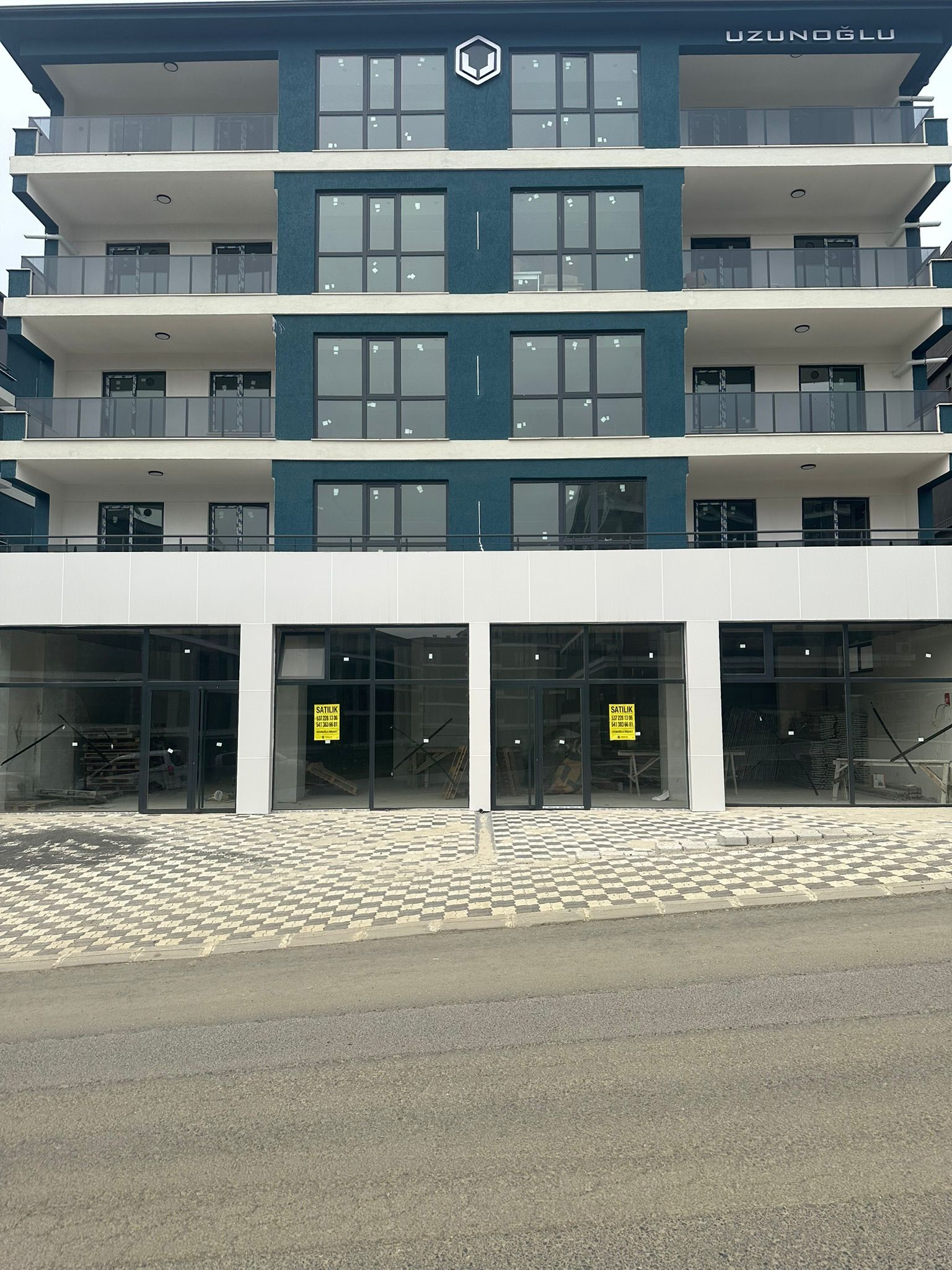 Atatürk Mahallesinde Satılık Lüx 2+1 Daire 
